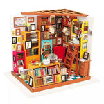 DIY Miniature House: Sam's Study
